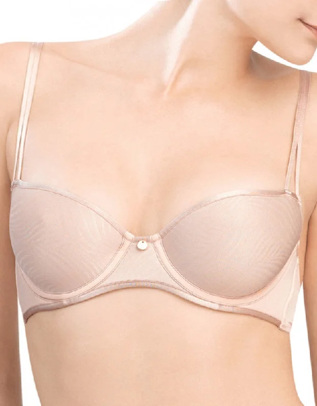 Cafe / 32DD / D