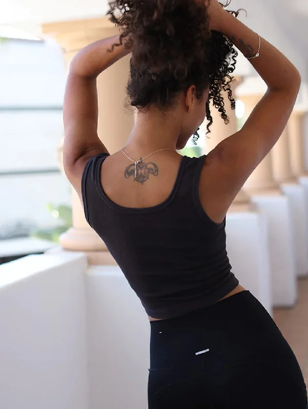 Bra:30 Scoop Back Crop Top