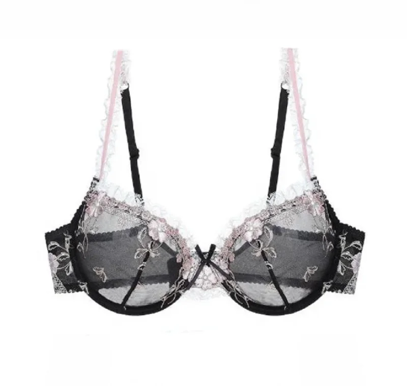 Black / 32A Black / 32A